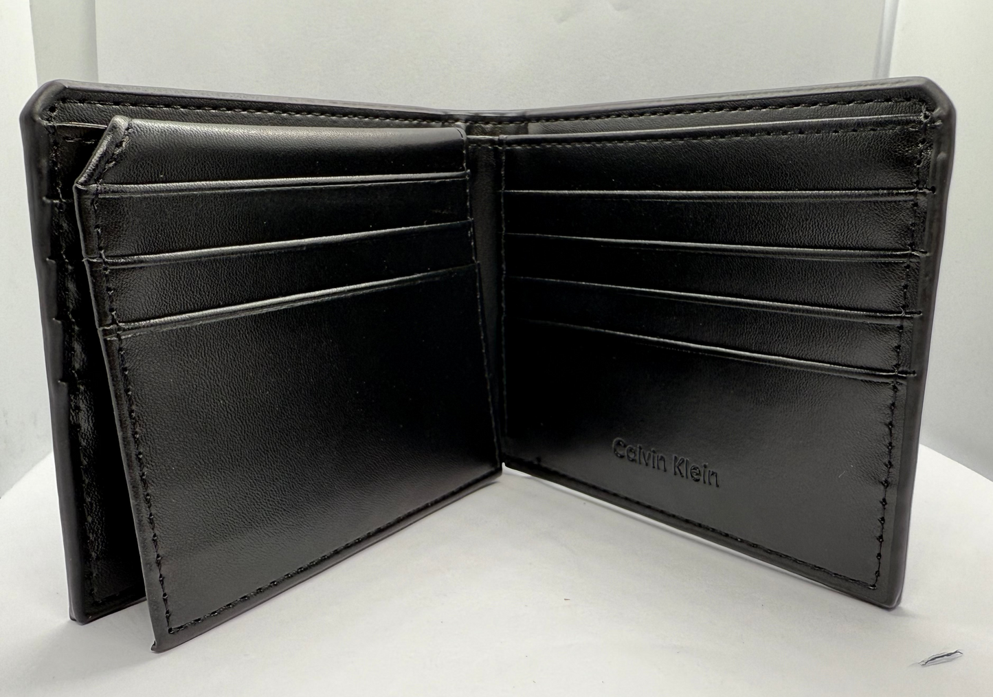 Calvin Klein Wallet (YZGH2)