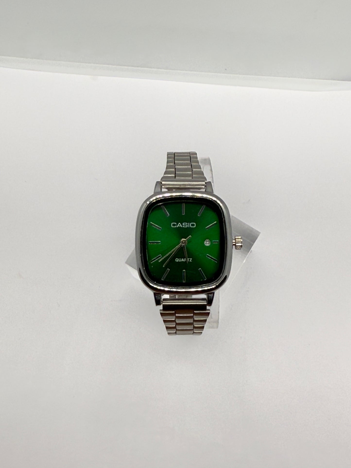 Uni Sex Casio Old Money (Silver Strap - Green Face)