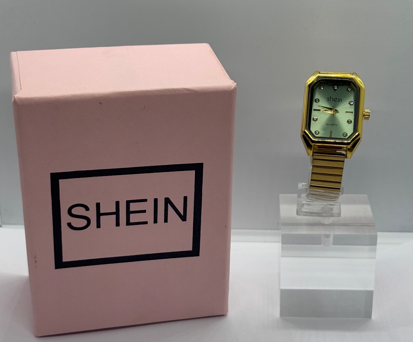 SHIEN For Her (Gold Strap - Green Face)