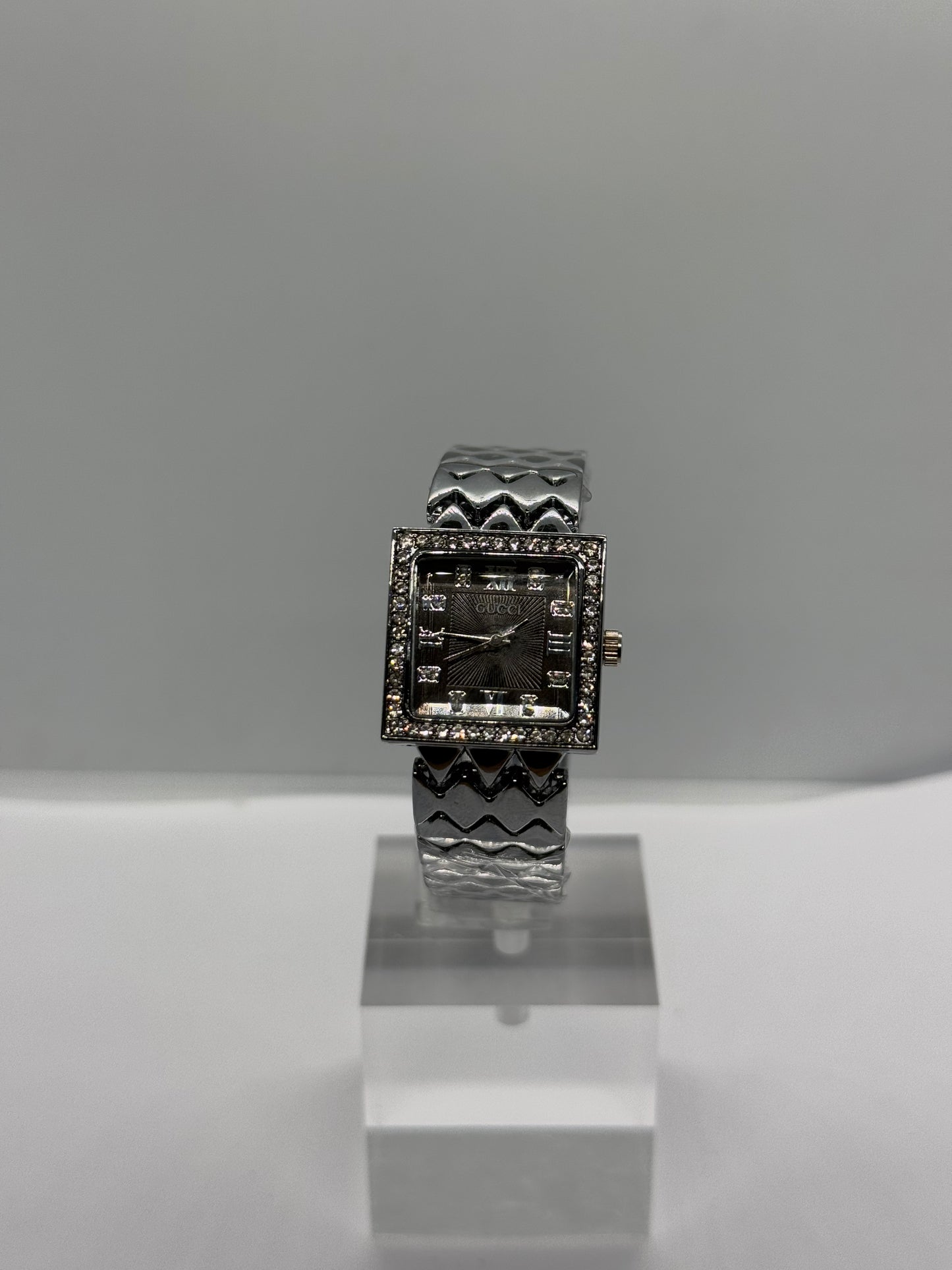 GUESS For Her (Silver Strap- Square Black Face)