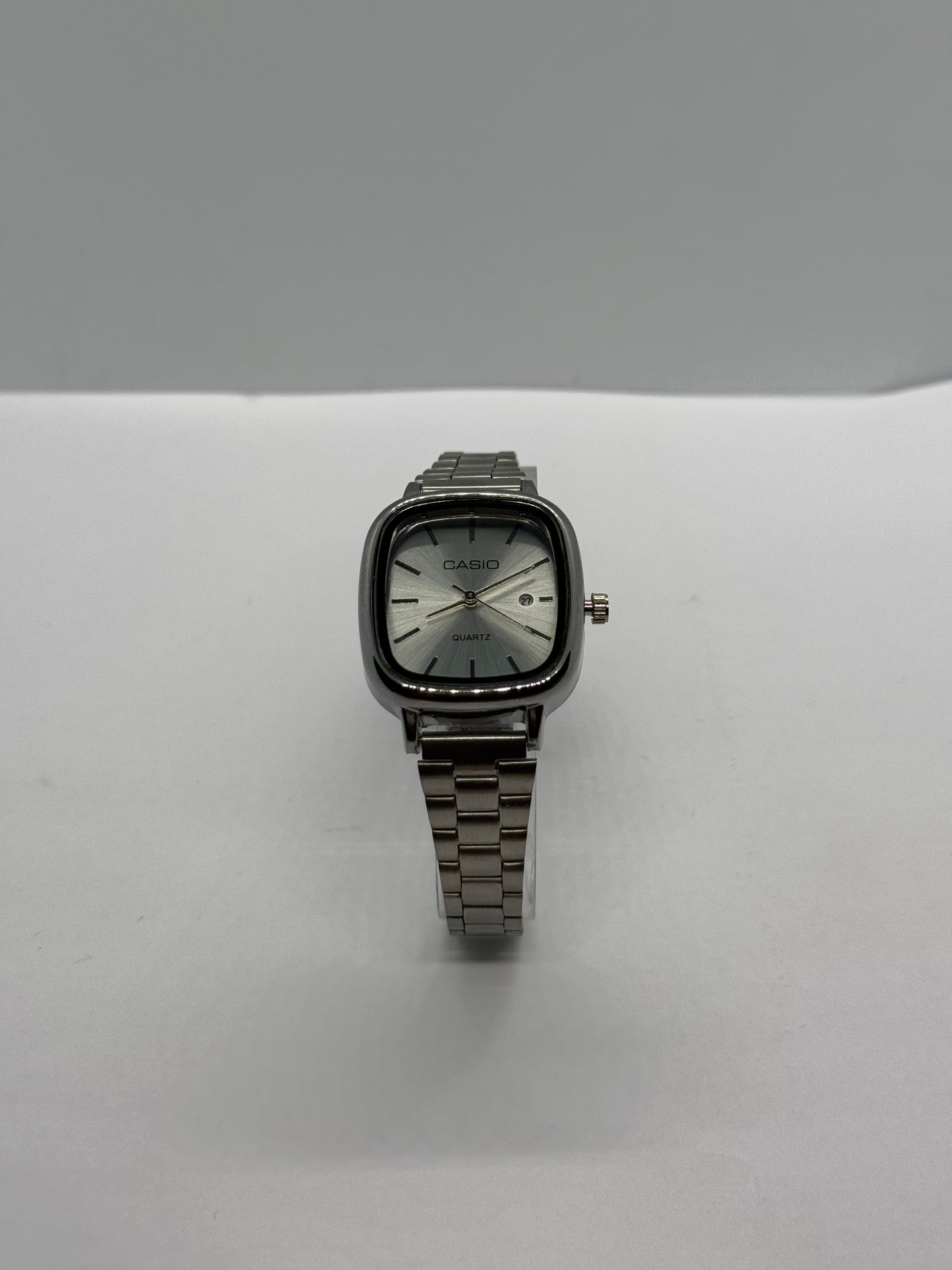 Uni Sex Casio Old Money ( Silver Strap - White Face)